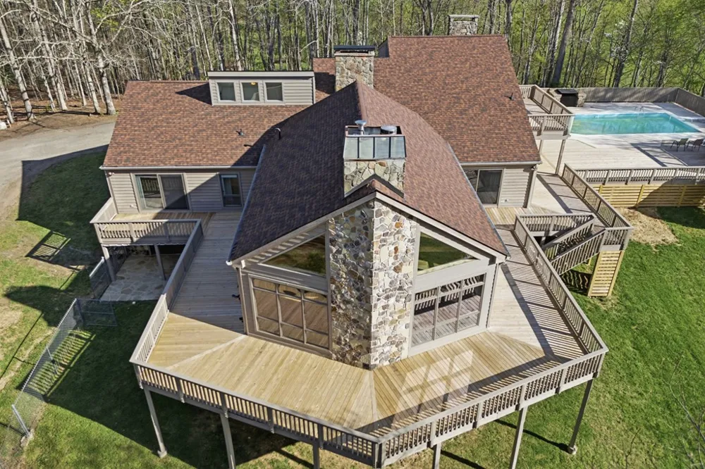853 Caler Road Brasstown, NC 28902