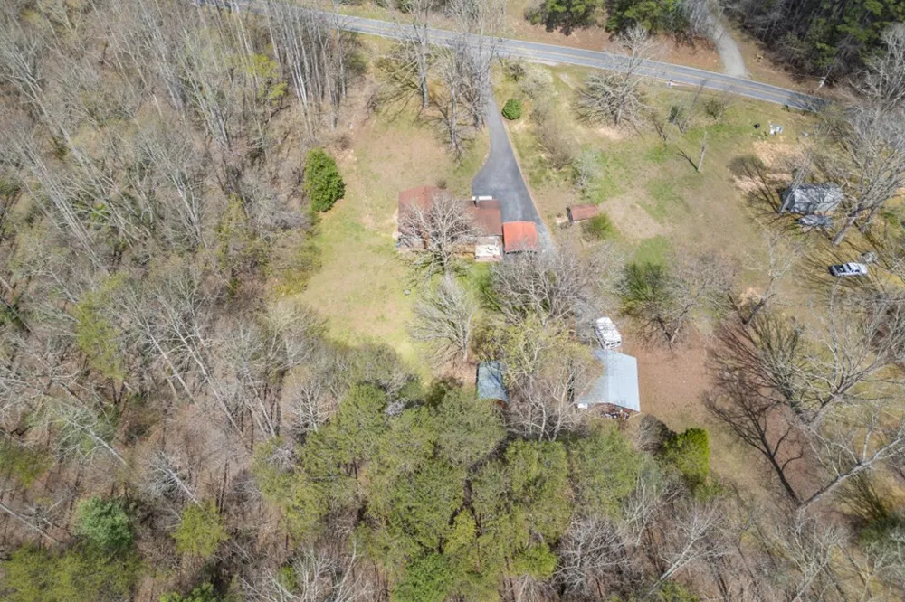 1266 Ford Road Warne, NC 28909