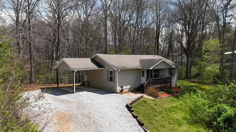 133 Underburg Lane
