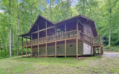 192 Nantahala Dam Road