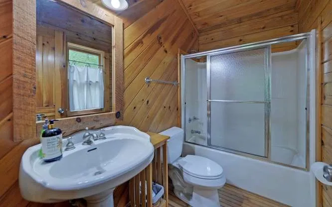 192 Nantahala Dam Road Nantahala, NC 28781