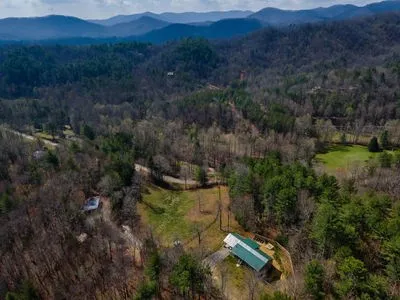 1132 Hells Hollow Road Blue Ridge, GA 30513