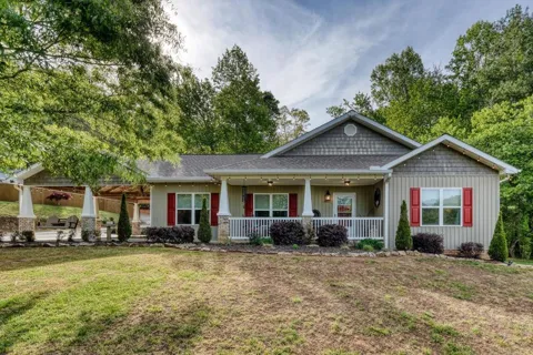 78 Bells Hollow