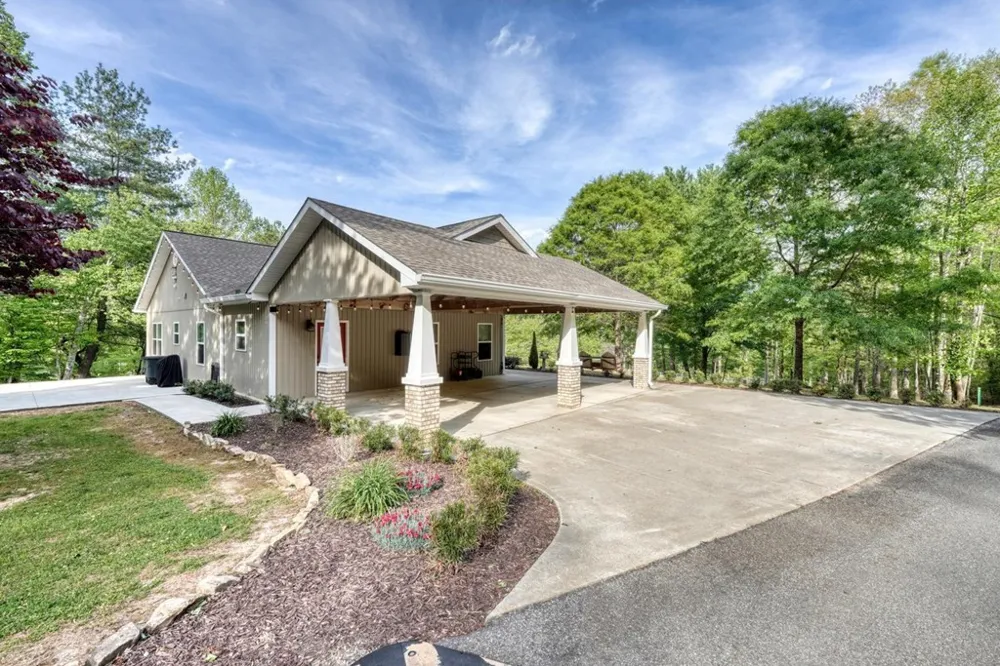 78 Bells Hollow Blairsville, GA 30512