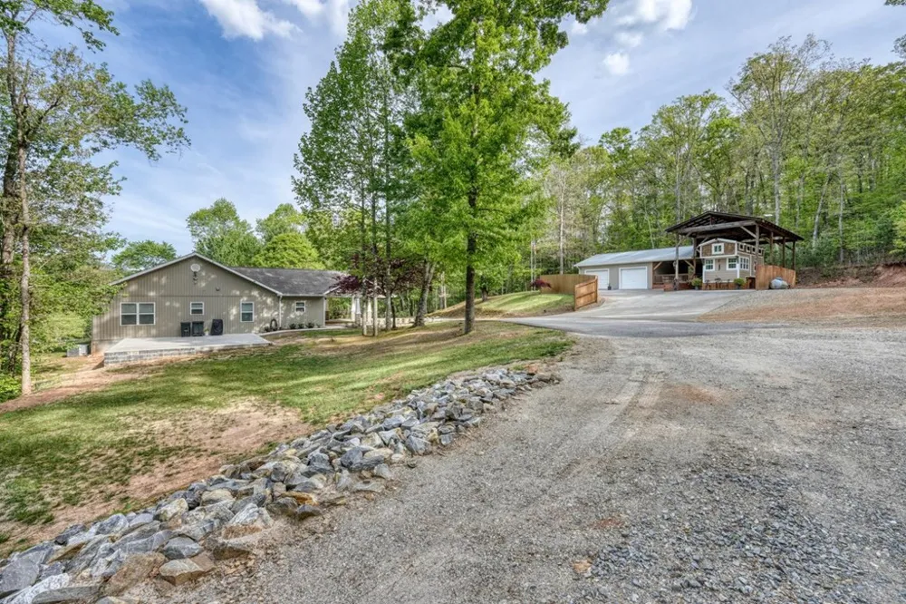 78 Bells Hollow Blairsville, GA 30512
