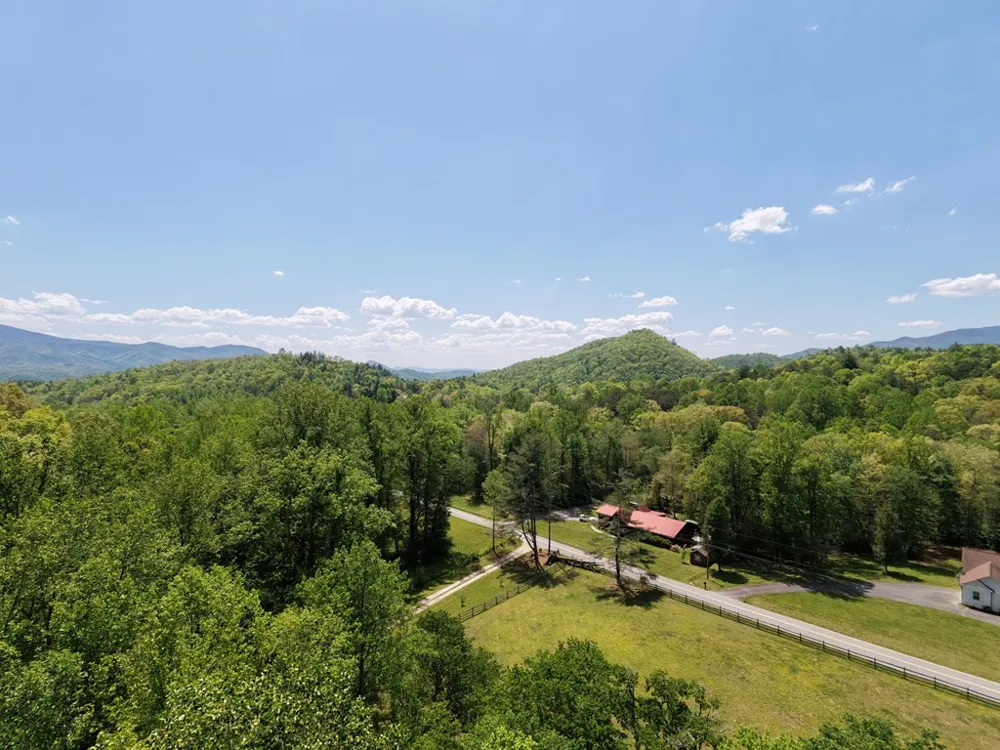 136 Gibson Road Andrews, NC 28901