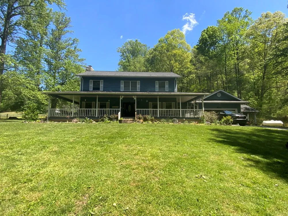 136 Gibson Road Andrews, NC 28901