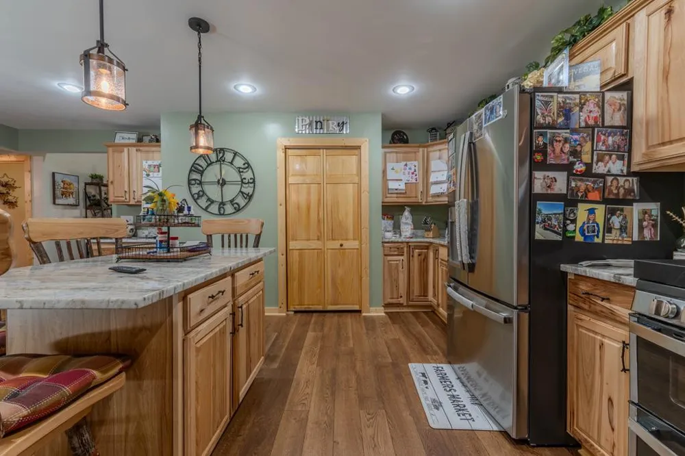 190 Galloway Drive Hayesville, NC 28904