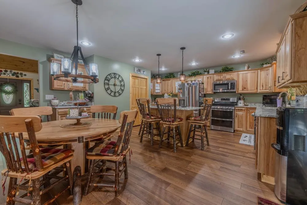 190 Galloway Drive Hayesville, NC 28904