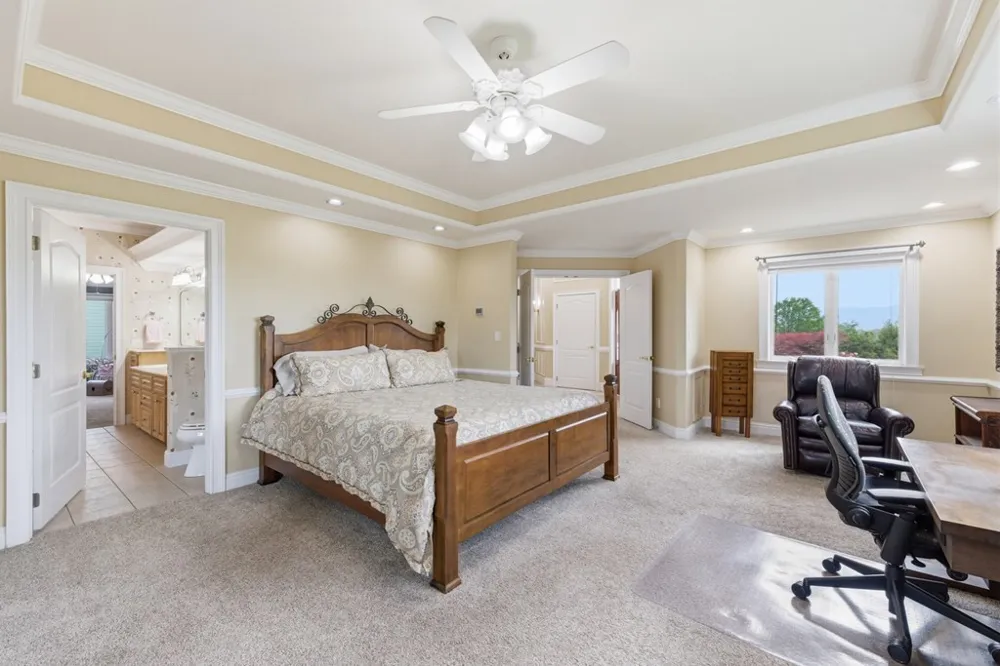 1526 Cedar View Lane Hiawassee, GA 30546