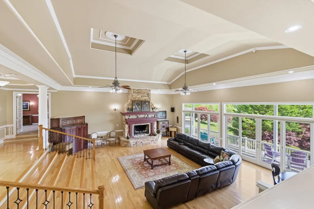 1526 Cedar View Lane Hiawassee, GA 30546