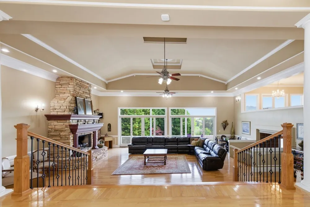 1526 Cedar View Lane Hiawassee, GA 30546