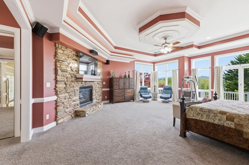 1526 Cedar View Lane Hiawassee, GA 30546
