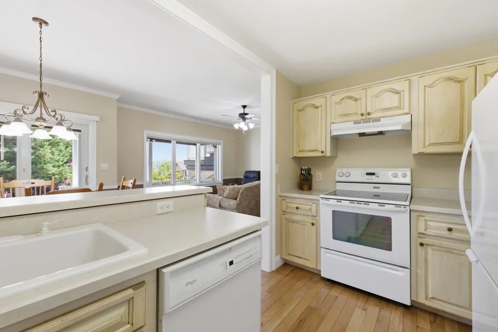 1526 Cedar View Lane Hiawassee, GA 30546