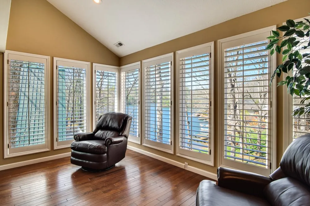 82 Avisco Road Robbinsville, NC 28771