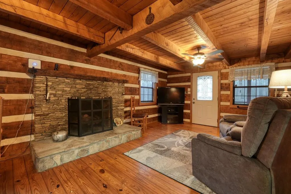 633 Timber Ridge Road Blairsville, GA 30512