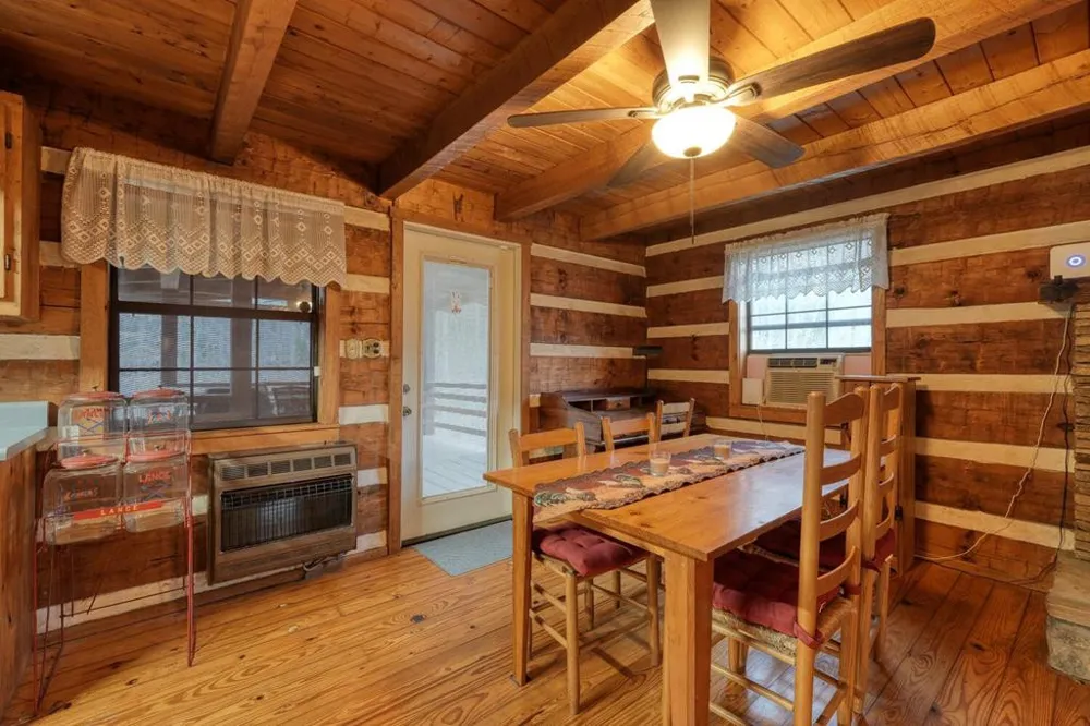 633 Timber Ridge Road Blairsville, GA 30512