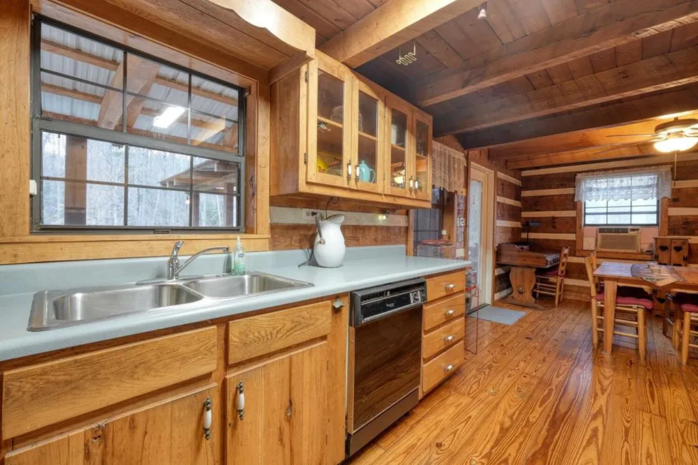 633 Timber Ridge Road Blairsville, GA 30512