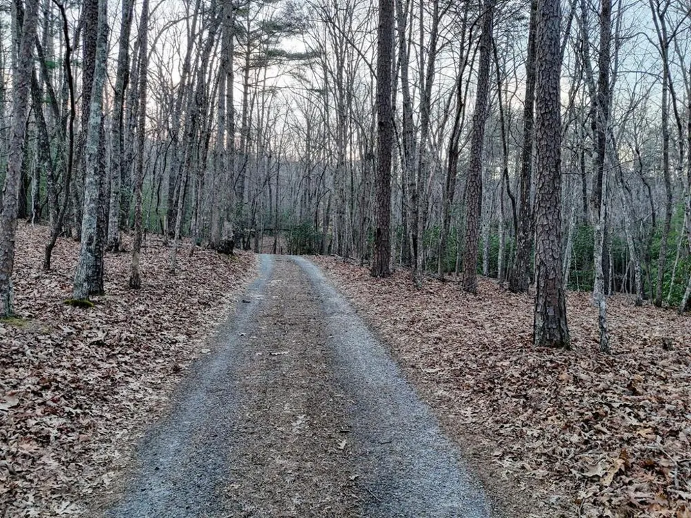 633 Timber Ridge Road Blairsville, GA 30512