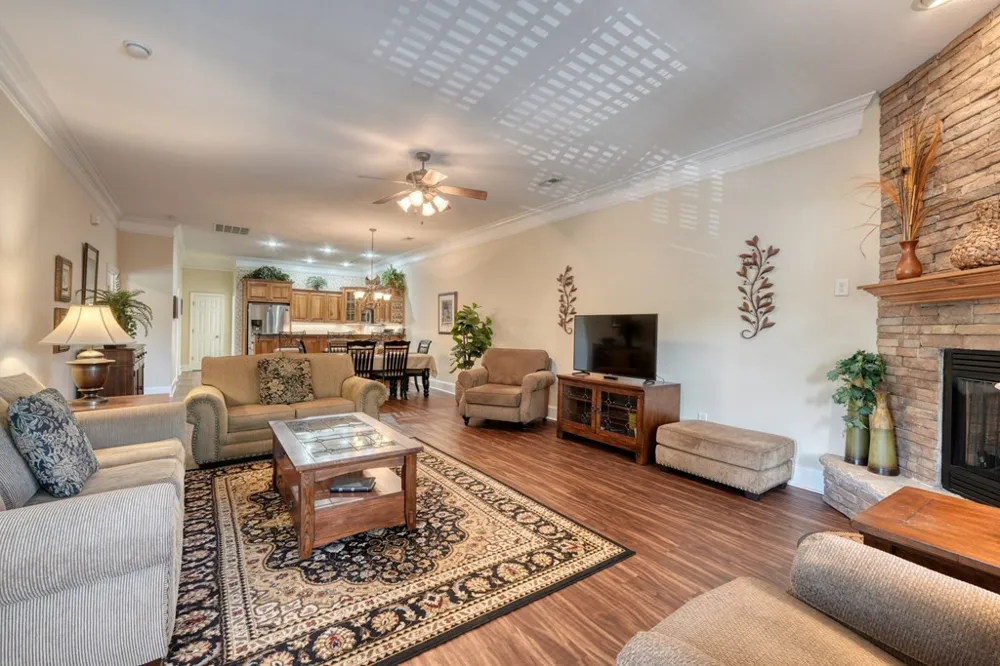 1647e Lakeview Drive Young Harris, GA 30582