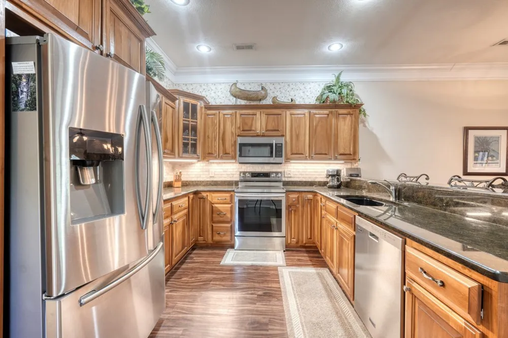 1647e Lakeview Drive Young Harris, GA 30582
