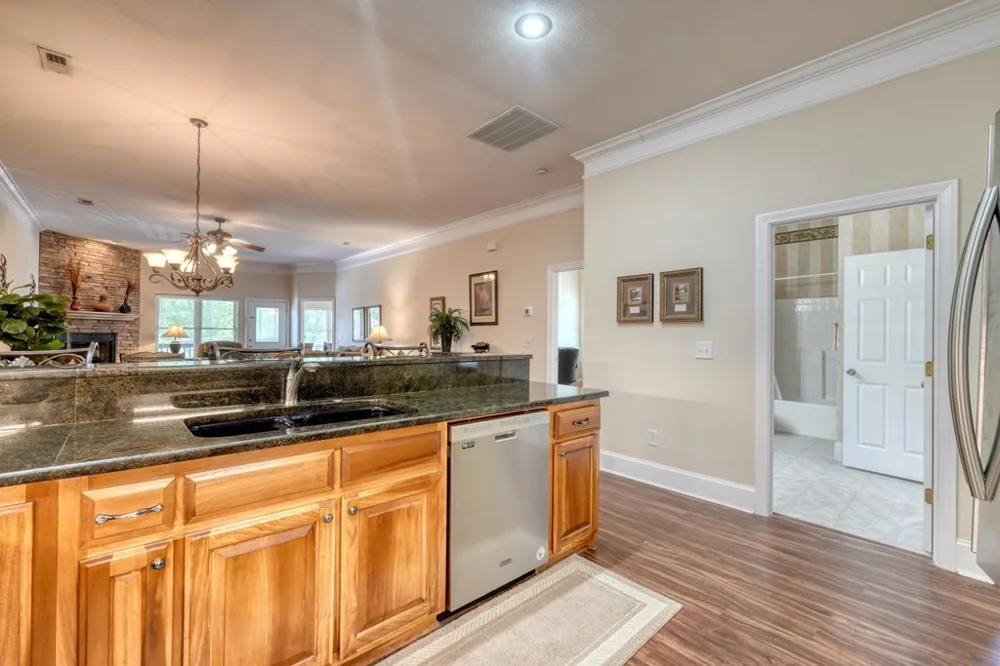 1647e Lakeview Drive Young Harris, GA 30582
