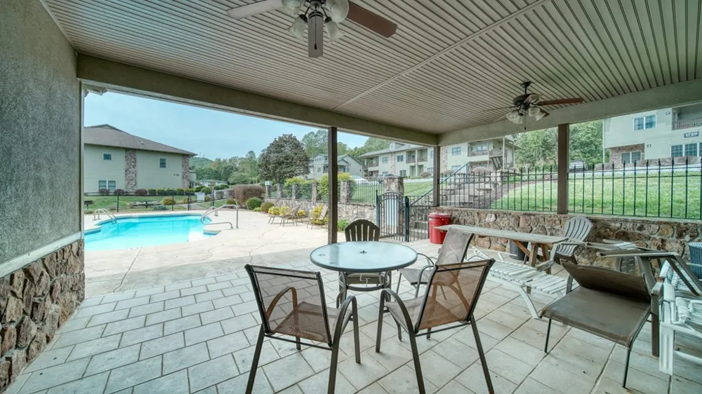 1647e Lakeview Drive Young Harris, GA 30582
