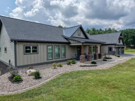 186 Rice Landing Court Hayesville, NC 28904