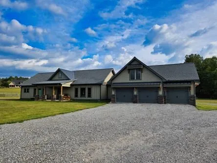 186 Rice Landing Court Hayesville, NC 28904
