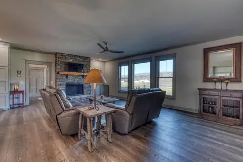 186 Rice Landing Court Hayesville, NC 28904