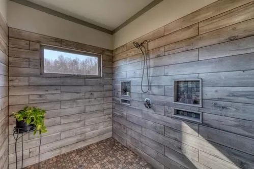 186 Rice Landing Court Hayesville, NC 28904