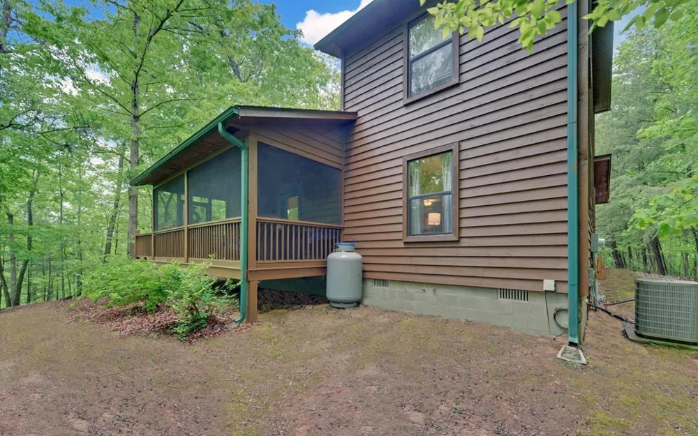 100 Carvers View Trail Murphy, NC 28906