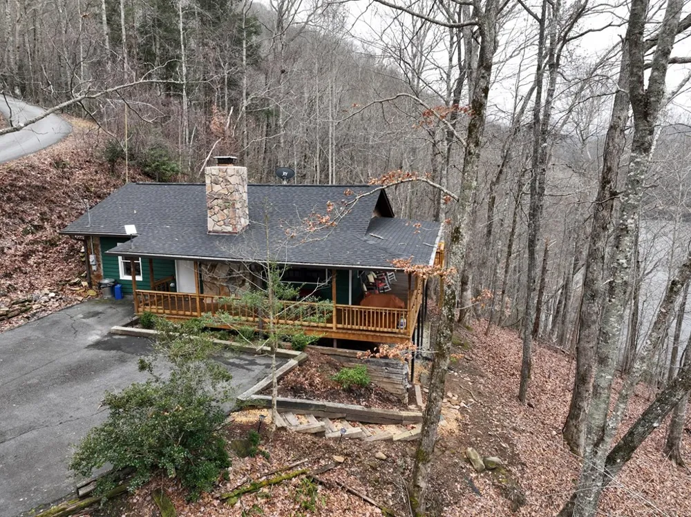 119 Rhododenron Topton, NC 28781
