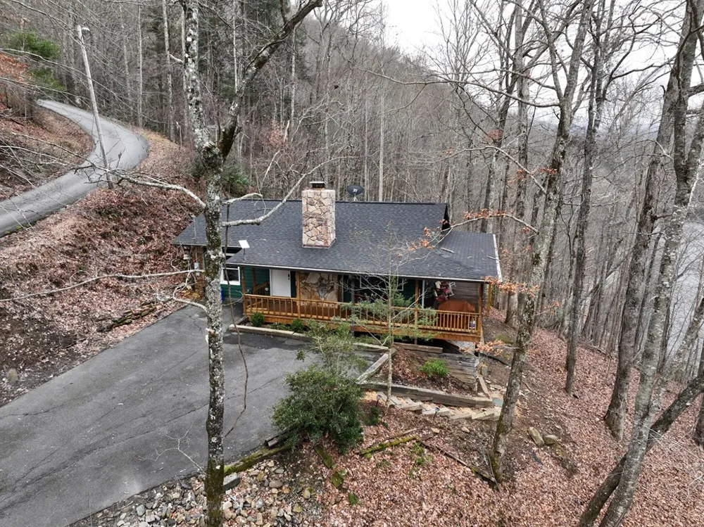 119 Rhododenron Topton, NC 28781