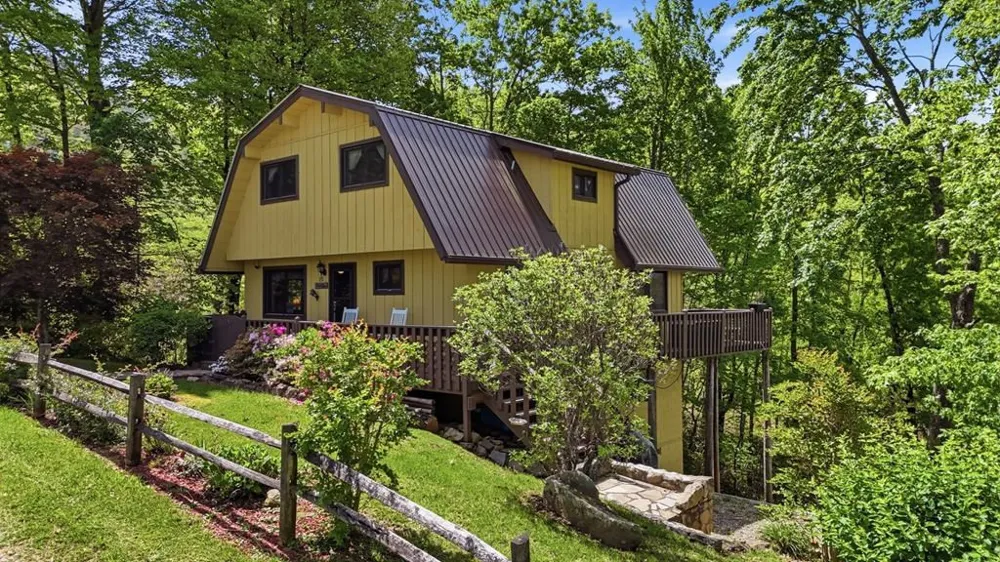 231 Ridge View Drive Andrews, NC 28901