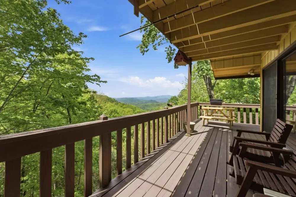 231 Ridge View Drive Andrews, NC 28901