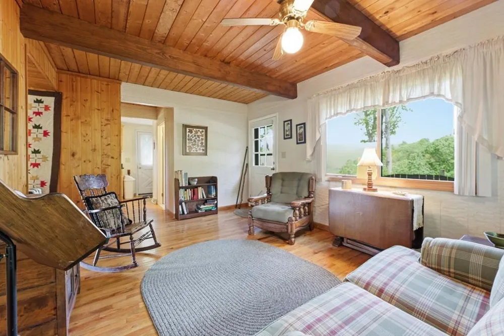 231 Ridge View Drive Andrews, NC 28901