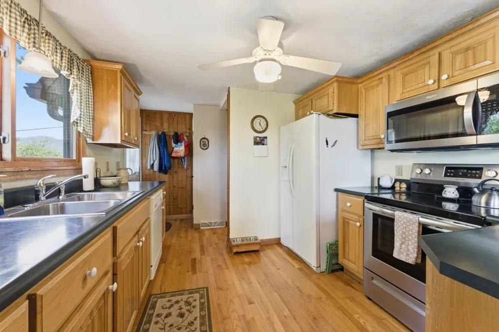 231 Ridge View Drive Andrews, NC 28901