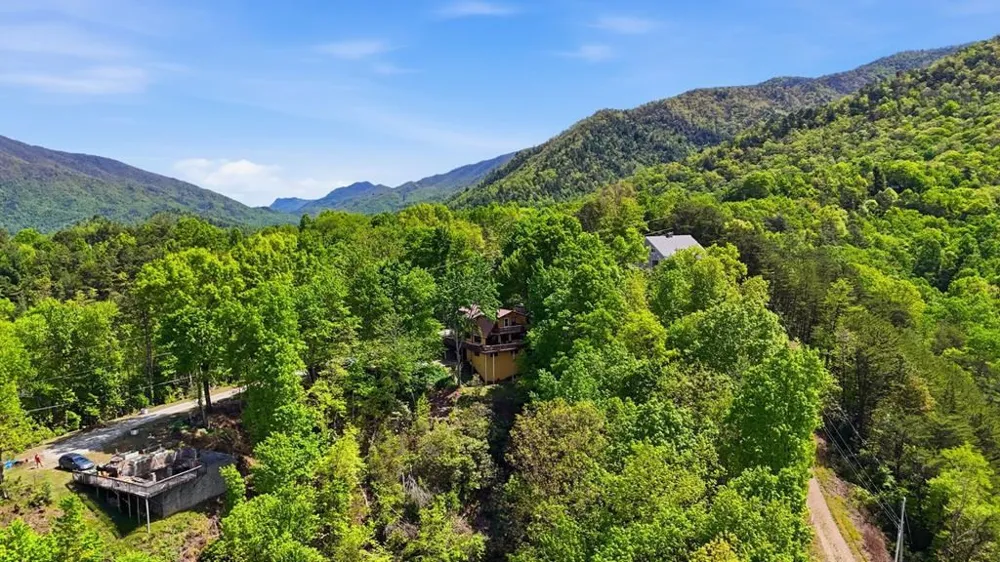 231 Ridge View Drive Andrews, NC 28901