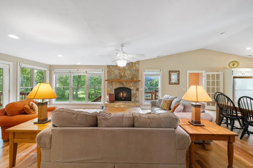 76 Misty River Lane Hayesville, NC 28904