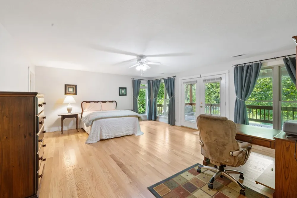 76 Misty River Lane Hayesville, NC 28904