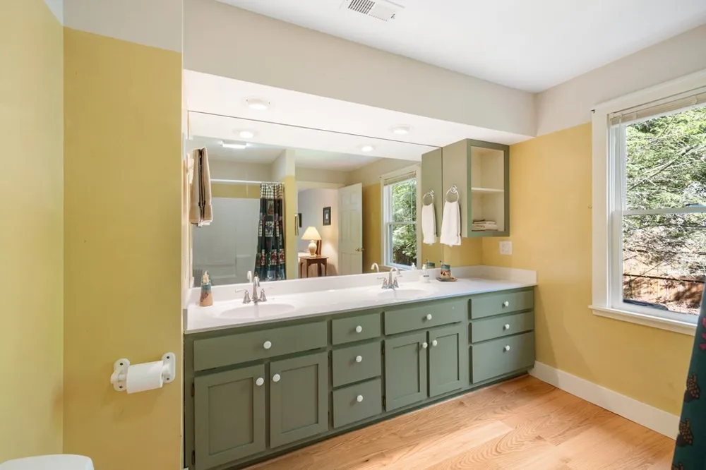 76 Misty River Lane Hayesville, NC 28904