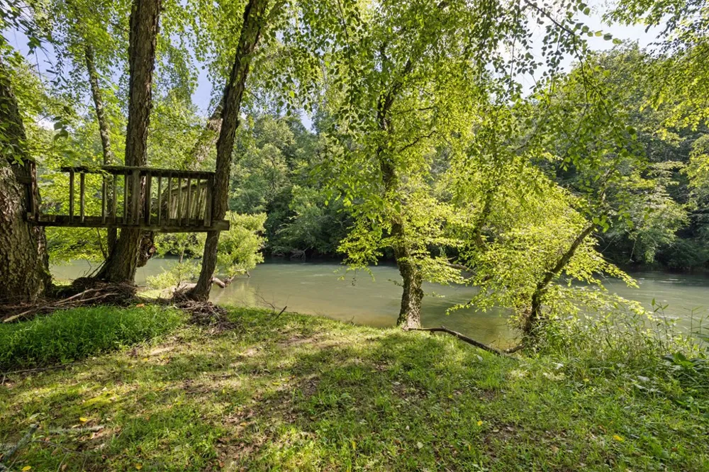 76 Misty River Lane Hayesville, NC 28904