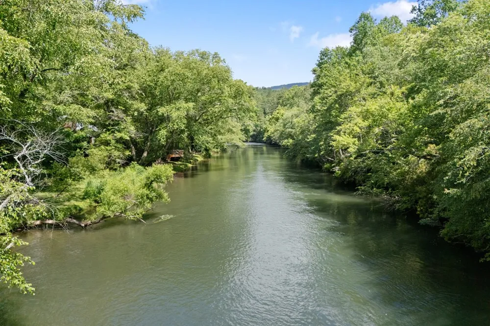76 Misty River Lane Hayesville, NC 28904