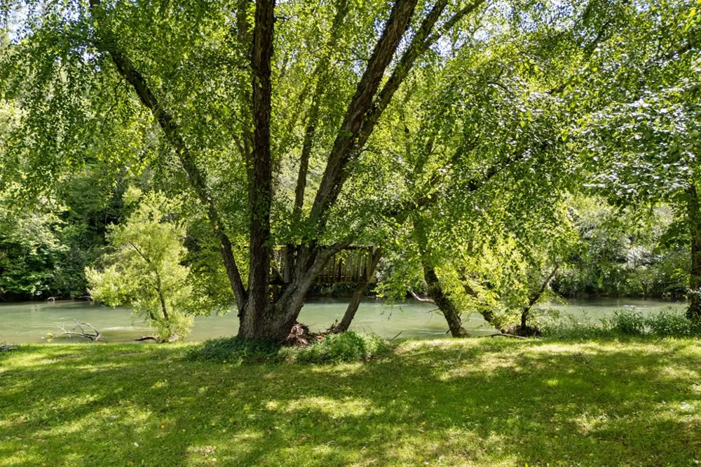 76 Misty River Lane Hayesville, NC 28904