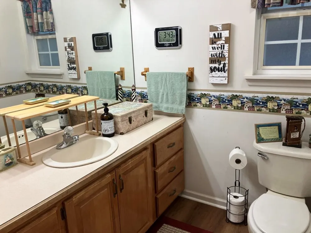 121 White Oak Drive Warne, NC 28909