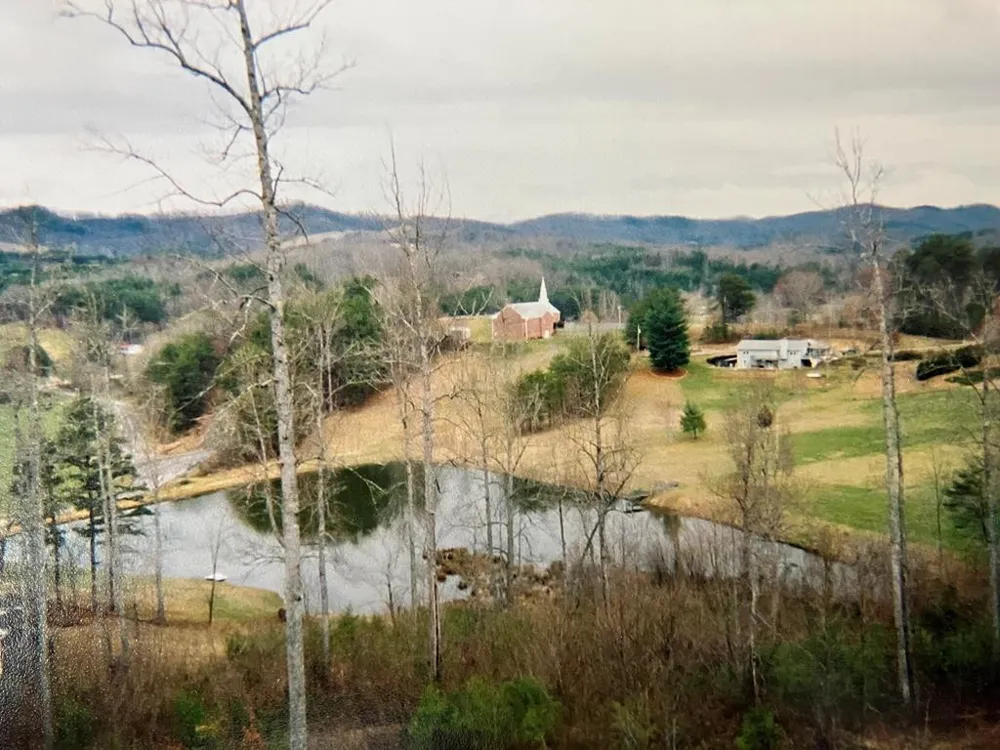 121 White Oak Drive Warne, NC 28909