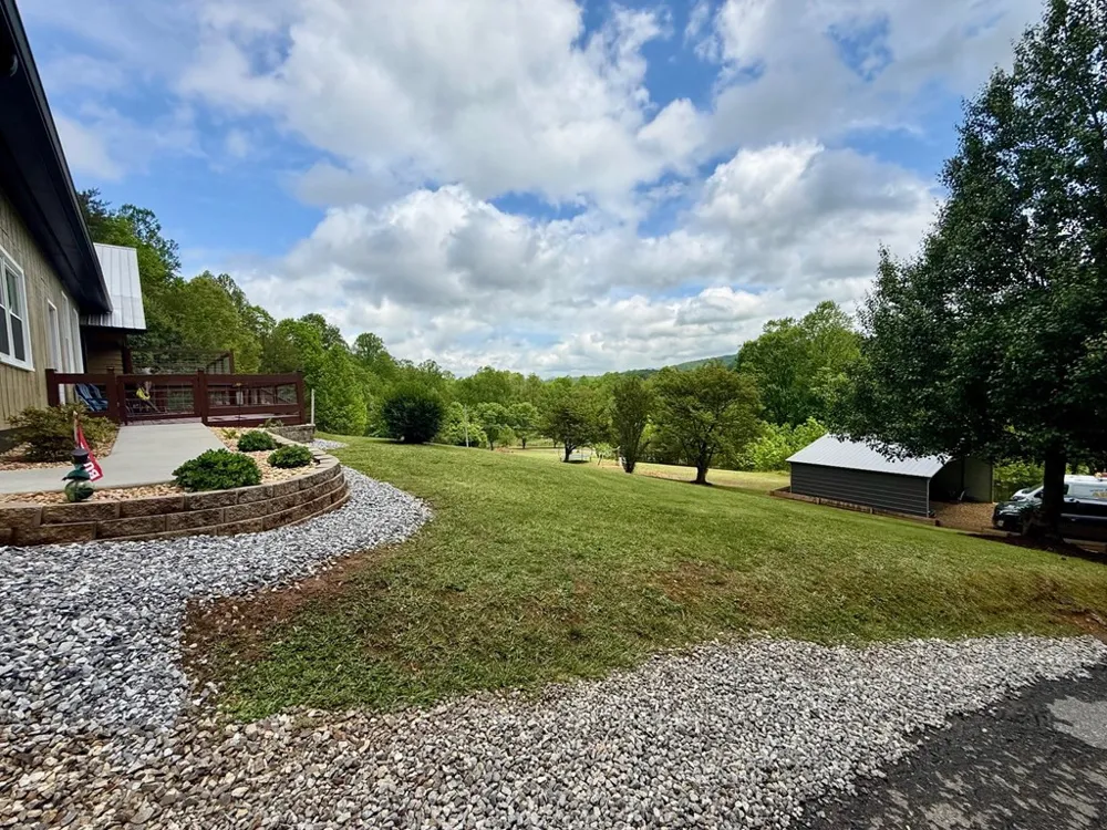 876 Gibson Hill Road Hiawassee, GA 30546