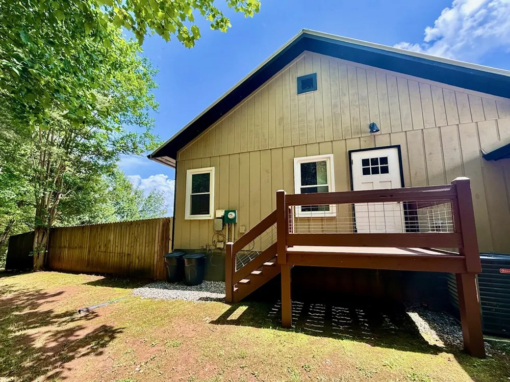 876 Gibson Hill Road Hiawassee, GA 30546