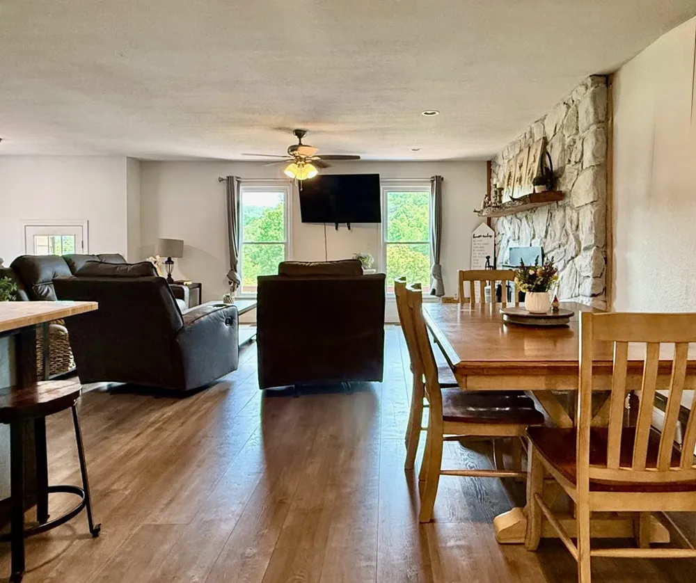 876 Gibson Hill Road Hiawassee, GA 30546